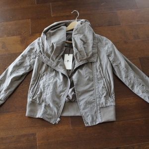New 7 for All Mankind jacket size xs